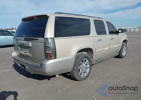 2008 Chevrolet Suburban 1500 Ls z USA, uszkodzony, nr VIN 1GNFC16J28J230577